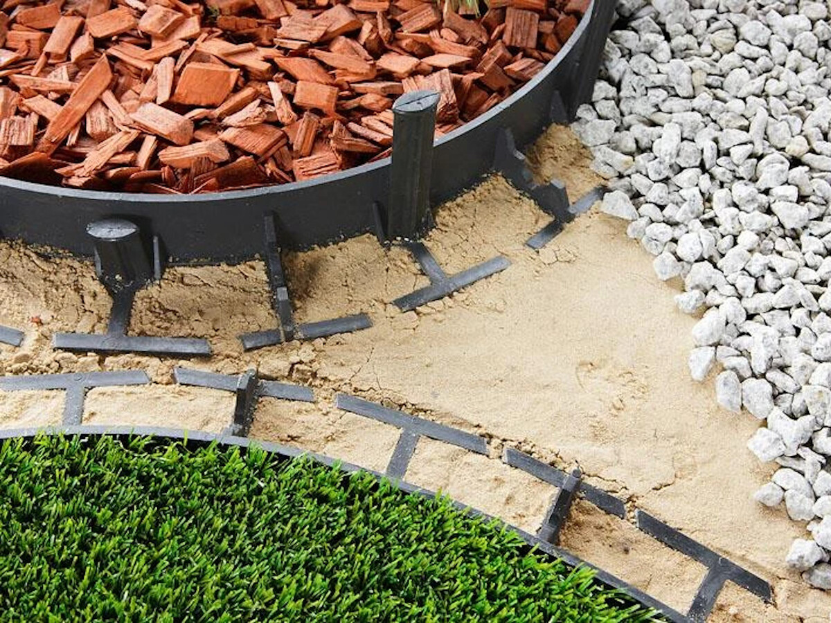 Продажа пластикового бордюра в Отрадном